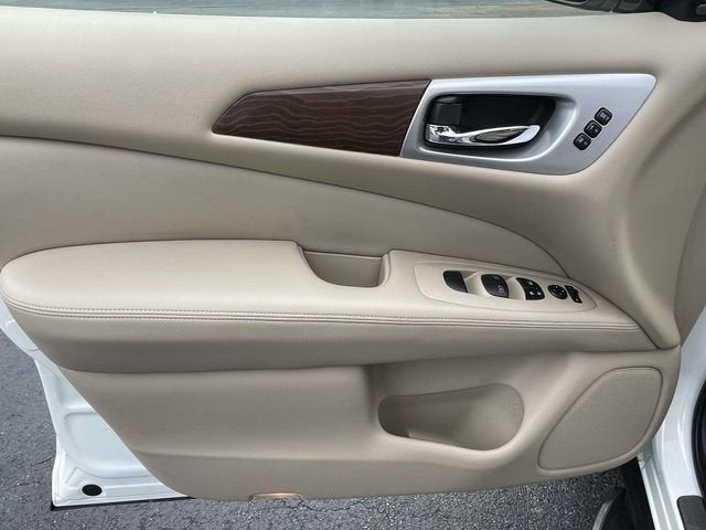 2020 Nissan Pathfinder Platinum 4WD