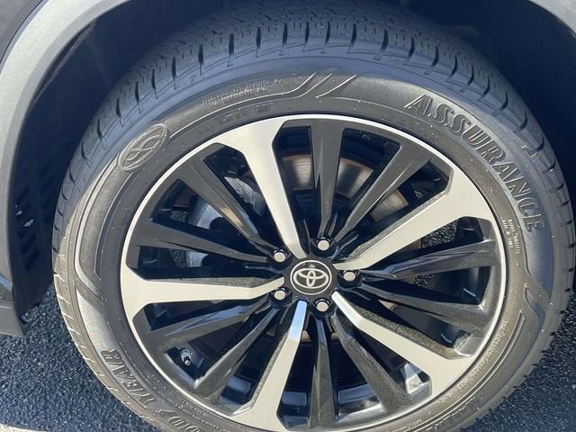 2022 Toyota Highlander XSE