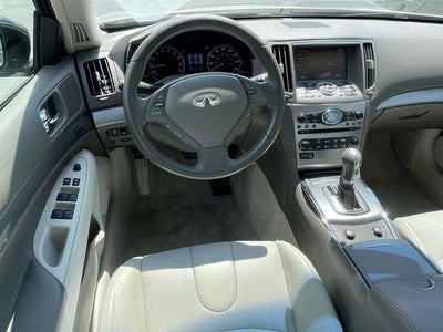 2013 INFINITI G37 Journey