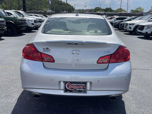 2013 INFINITI G37 Journey