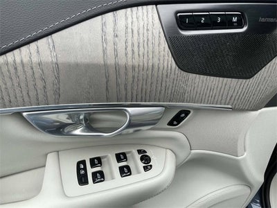 2023 Volvo XC90 B6 Ultimate 7-Seater