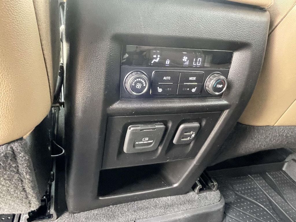 2022 Chevrolet Traverse Premier