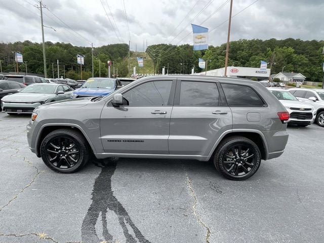 2020 Jeep Grand Cherokee Altitude 4x2