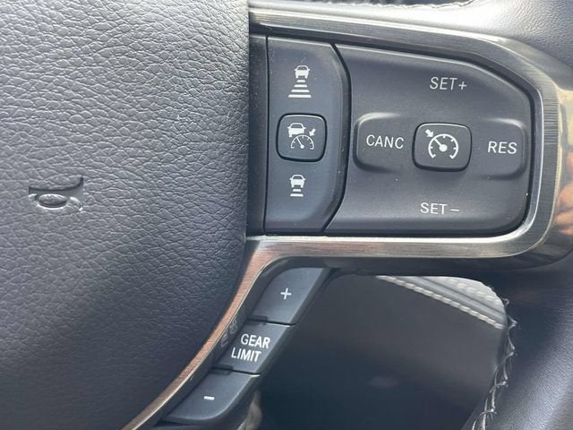 2021 RAM 1500 Limited Crew Cab 4x4 5'7" Box
