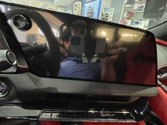2027 Chevrolet Corvette Stingray 2LT