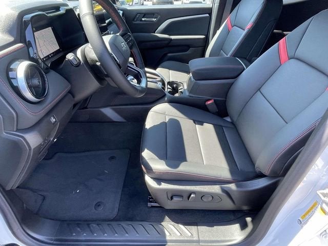 2026 Chevrolet Colorado Z71 - Photo 12