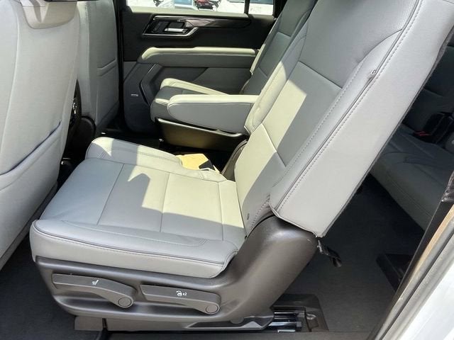 2025 GMC Yukon XL Elevation
