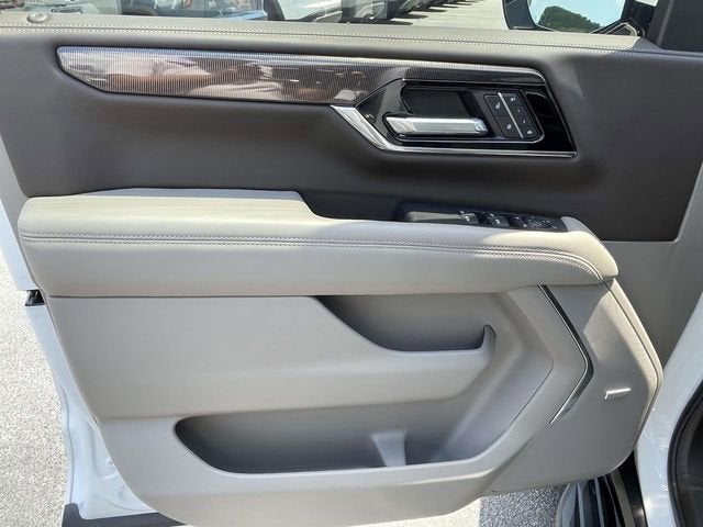 2025 GMC Yukon XL Elevation
