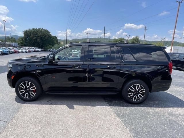 2023 GMC Yukon XL AT4