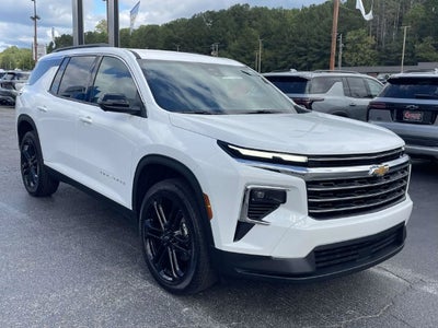 2027 Chevrolet Traverse LT