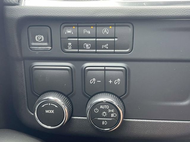 2026 Chevrolet Tahoe RST - Photo 18