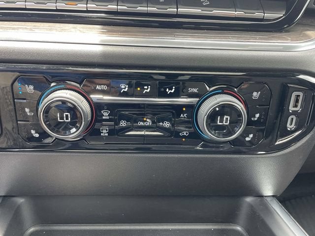 2025 Chevrolet Silverado 3500 HD LTZ