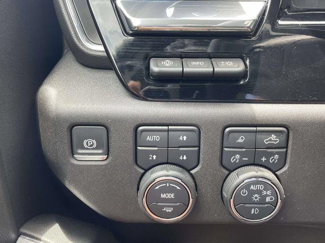 2025 Chevrolet Silverado 3500 HD LTZ