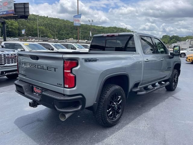 2025 Chevrolet Silverado 3500 HD LTZ