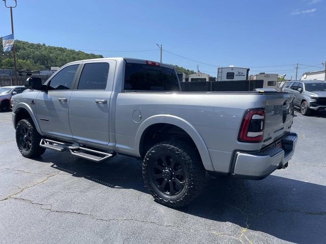 2022 RAM 2500 Laramie Crew Cab 4x4 6'4" Box