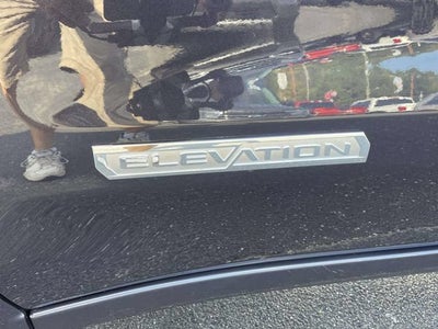 2025 GMC Sierra 1500 Elevation