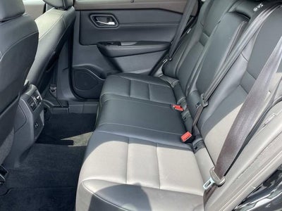 2022 Nissan Rogue SV FWD