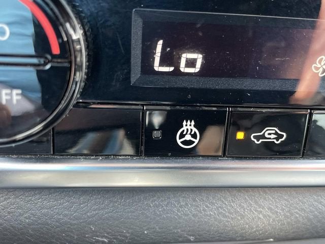 2022 Nissan Rogue SV FWD