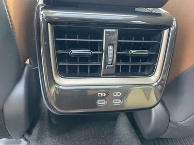 2025 Toyota Crown Signia Limited