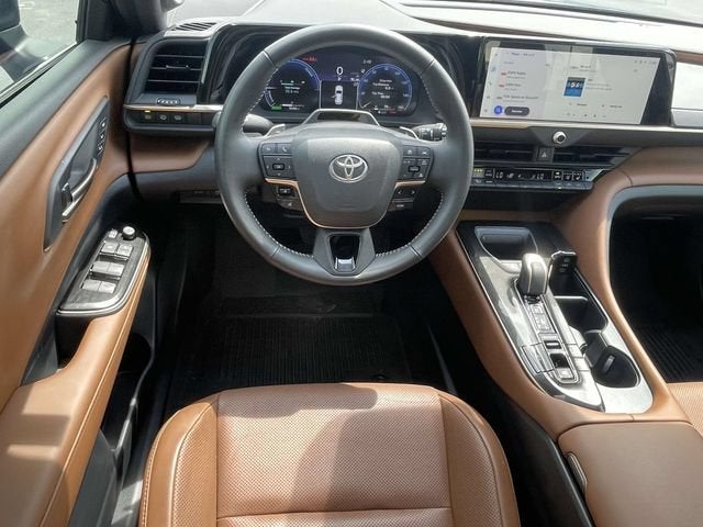 2025 Toyota Crown Signia Limited