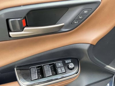 2025 Toyota Crown Signia Limited